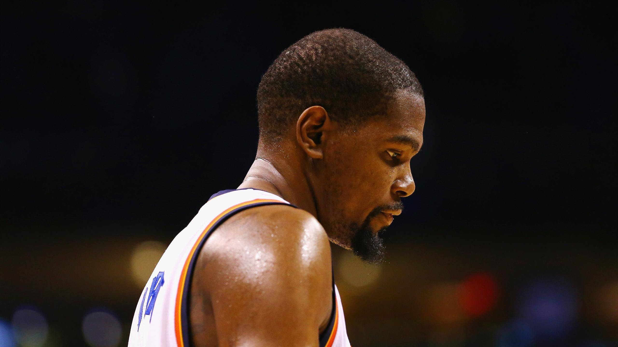 杜兰特重返赛场,最后时刻胜出首场状态出色,FPX观众沸腾!