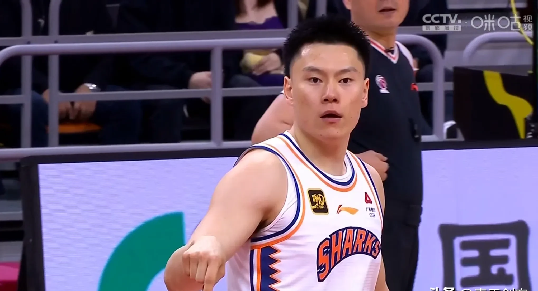 关于上海海港迎NBA季后赛关键赛;赛后造点机会;震撼外界;阵容厚度经受考验的信息 关于上海海港迎NBA季后赛关键赛;赛后造点机会;震撼外界;阵容厚度经受考验的信息